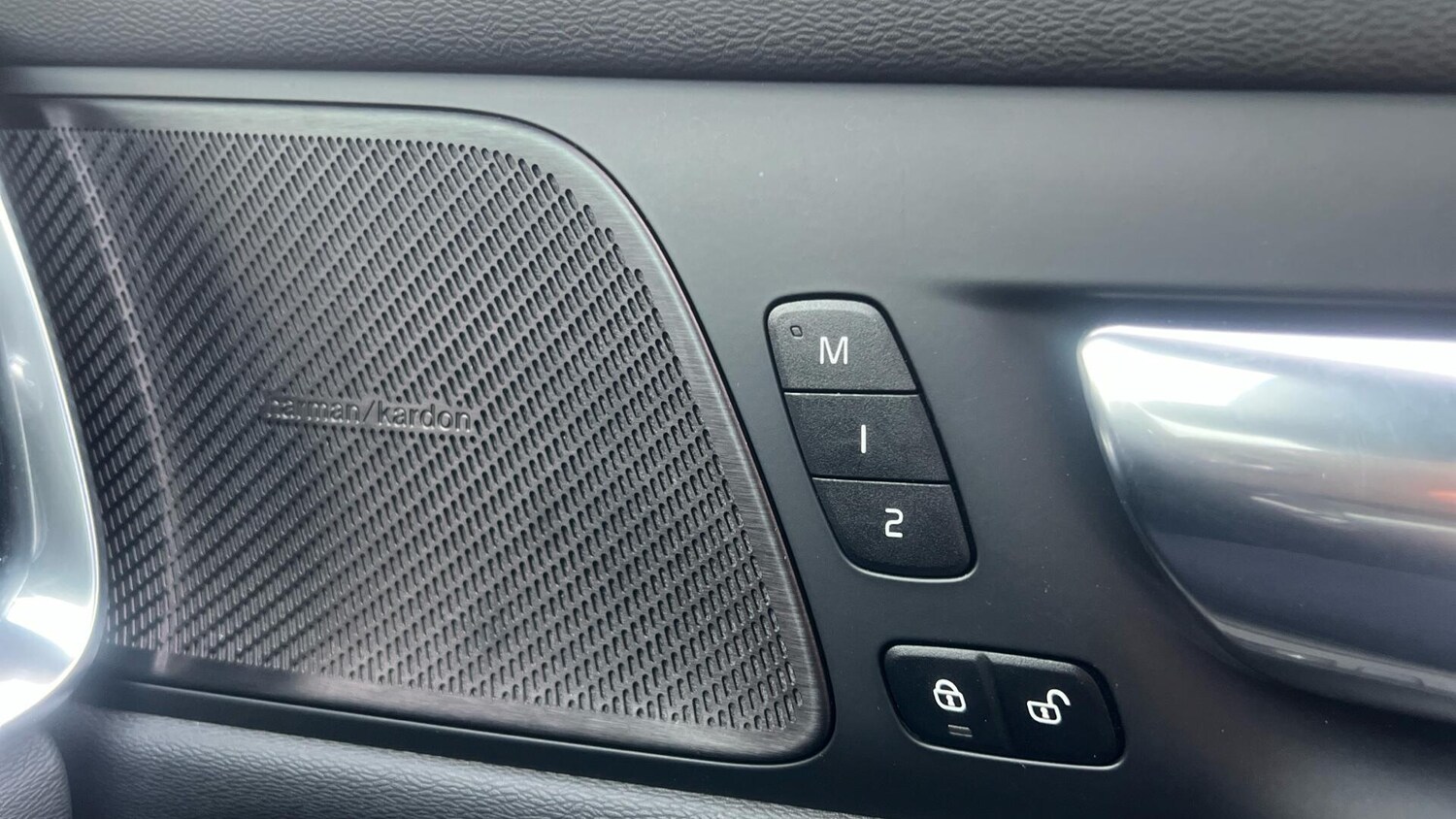 Used Volvo S60 for sale - 78007267: Photo 35