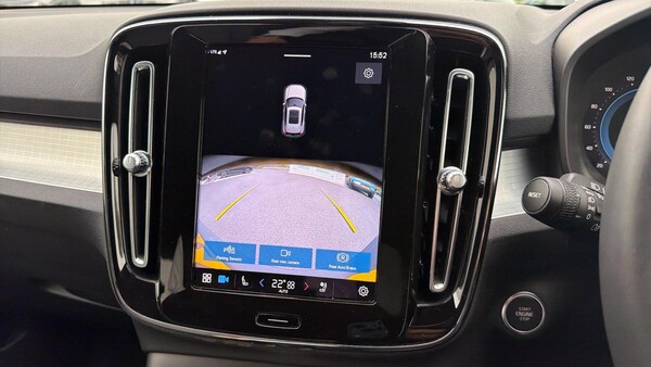 Used Volvo XC40 2022 for sale - 76179885: Photo 28