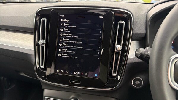 Used Volvo XC40 2022 for sale - 76179885: Photo 29
