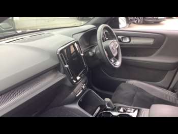 Used Volvo XC40 2022 for sale - 74935329: Photo