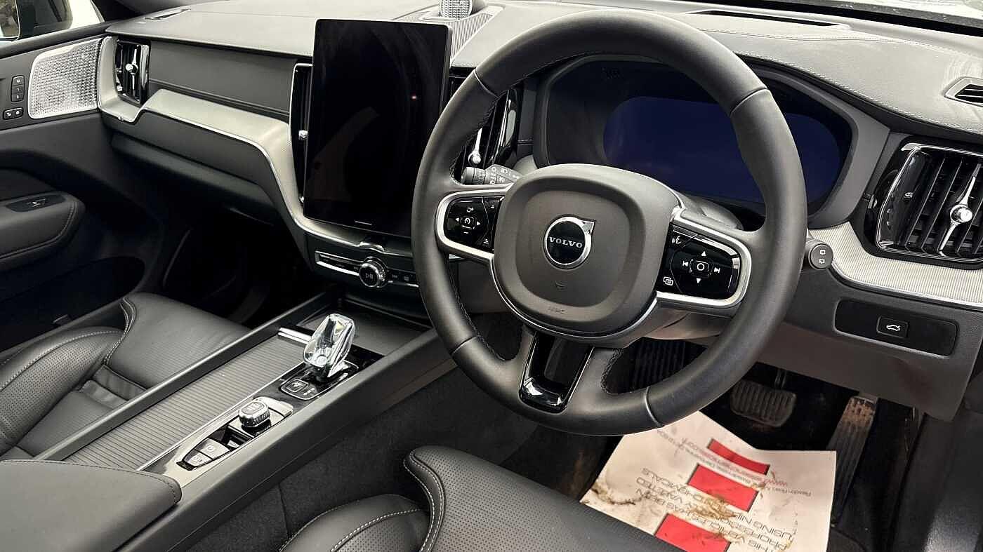 Used Volvo XC60 2025 for sale - 77254529: Photo 9