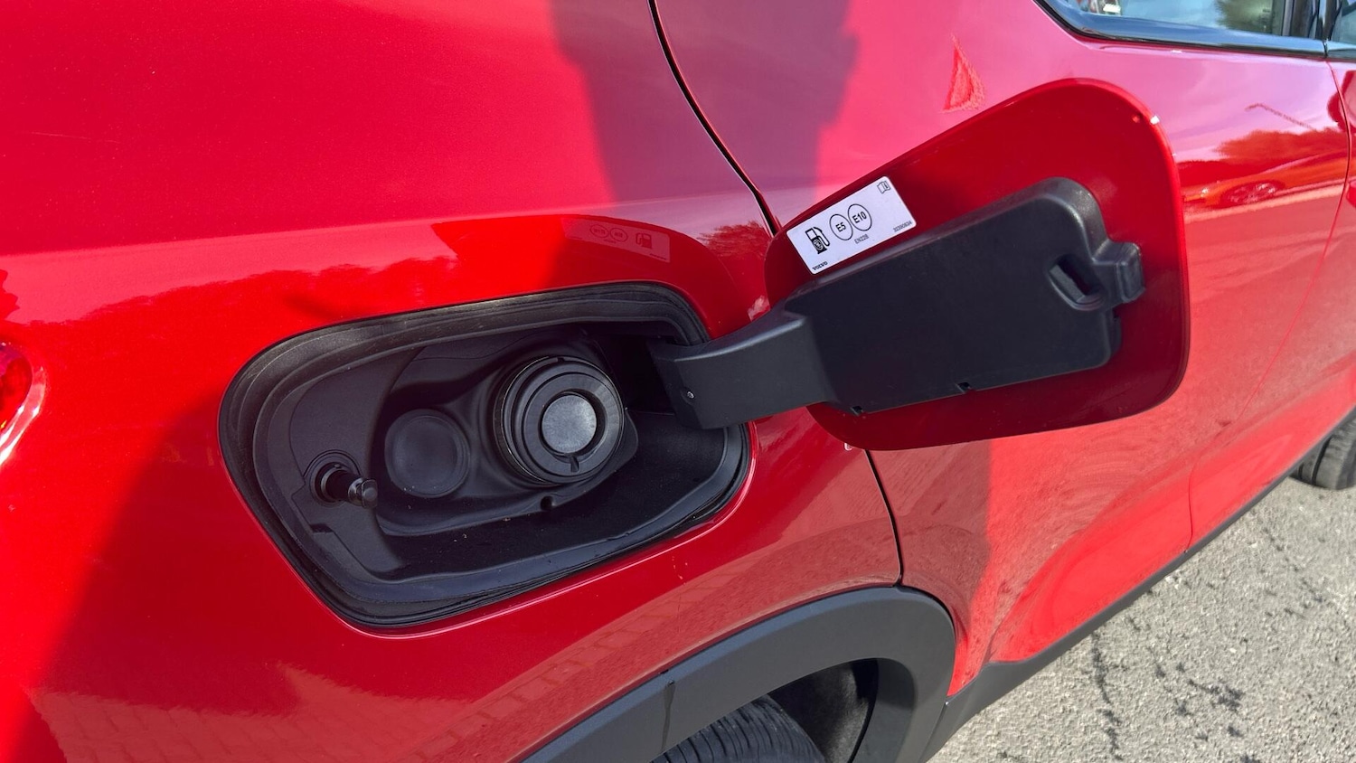 Used Volvo XC40 2025 for sale - 76645485: Photo 15