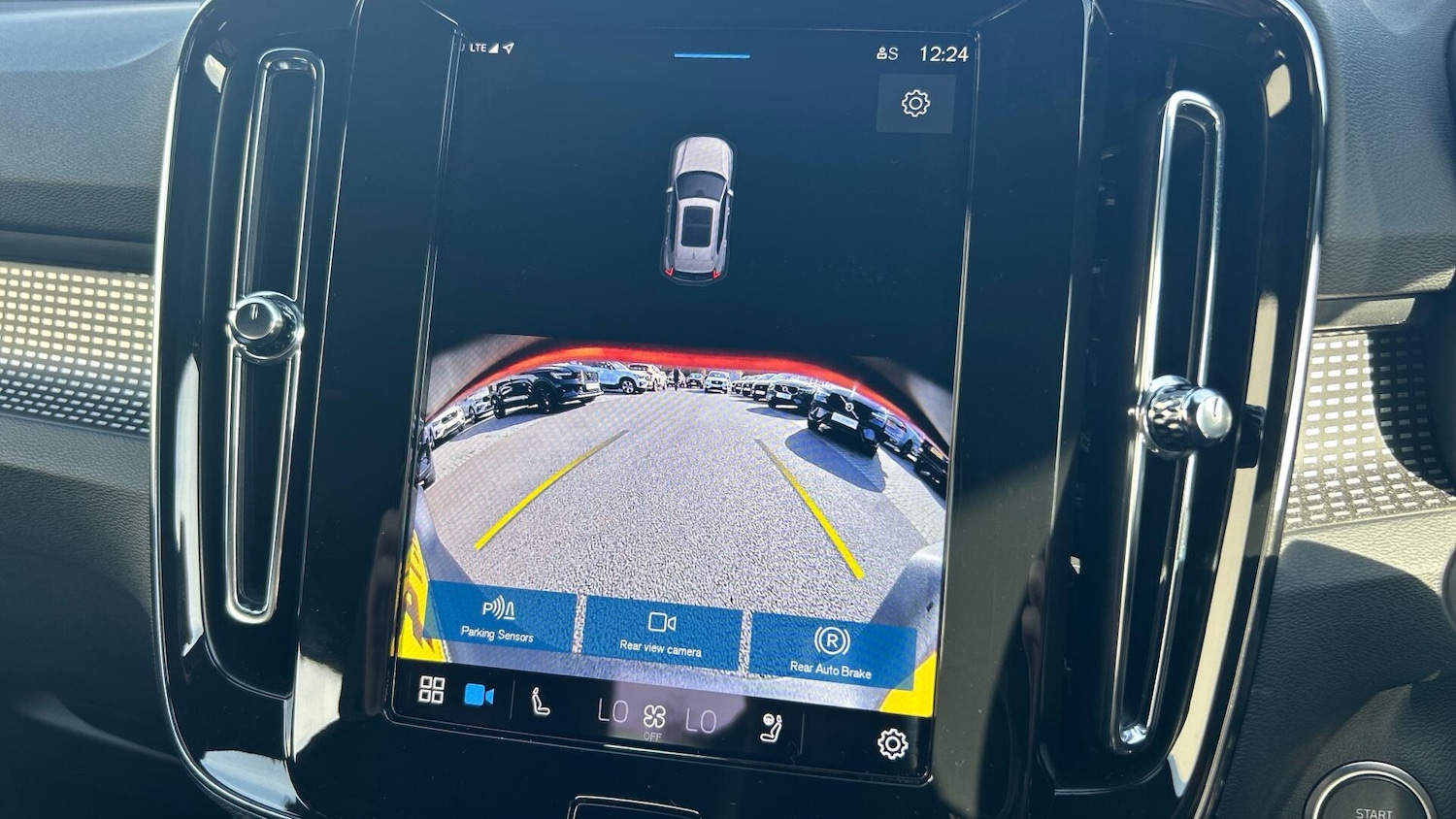 Used Volvo XC40 2025 for sale - 76645485: Photo 39