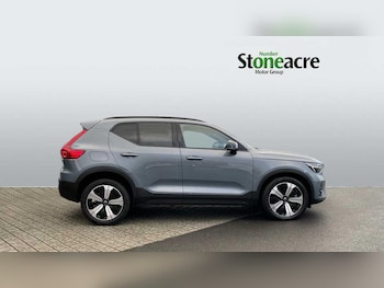 Used Volvo XC40 2023 for sale - 78527947: Photo