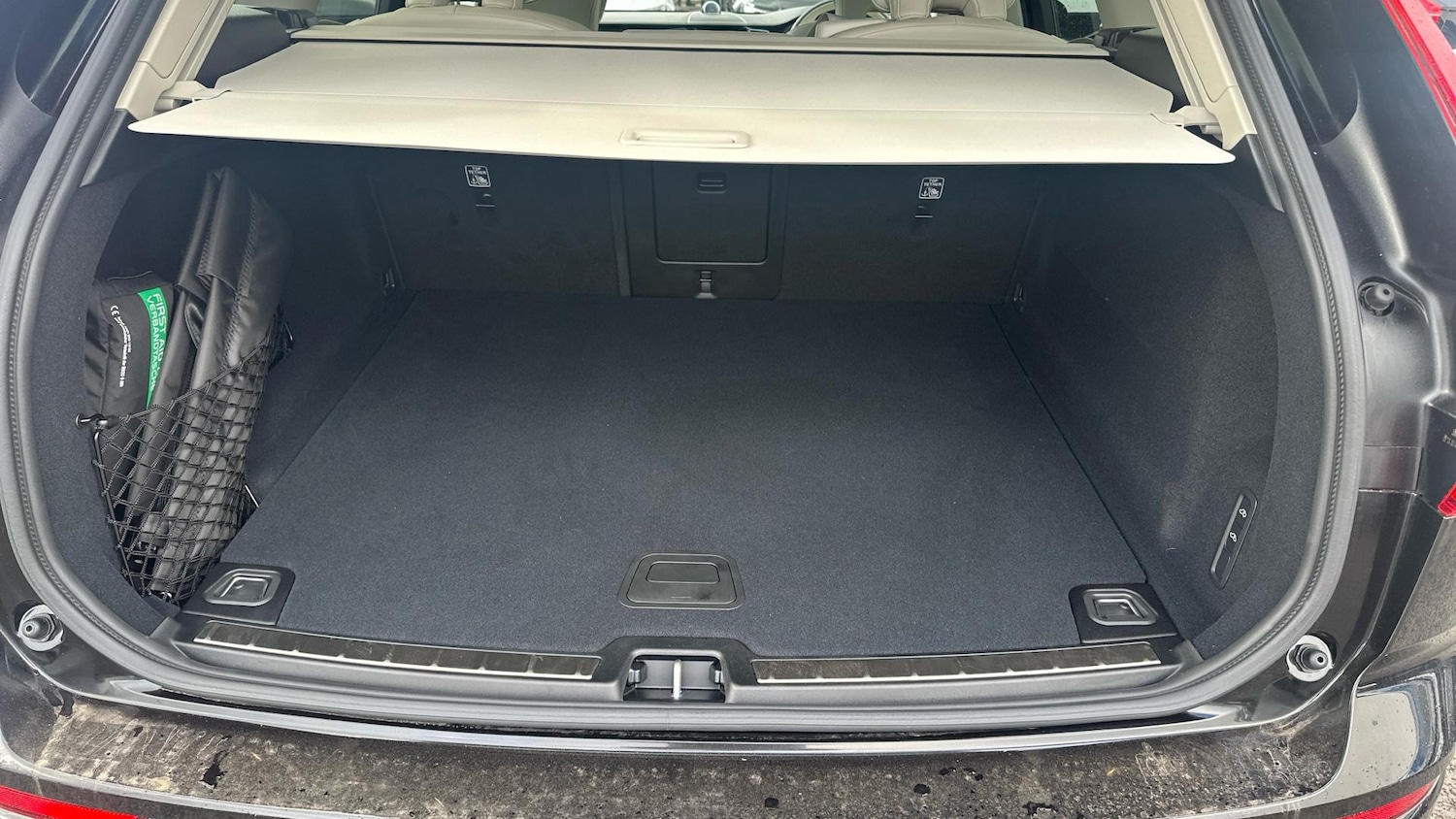 Used Volvo XC60 2024 for sale - 76440822: Photo 18