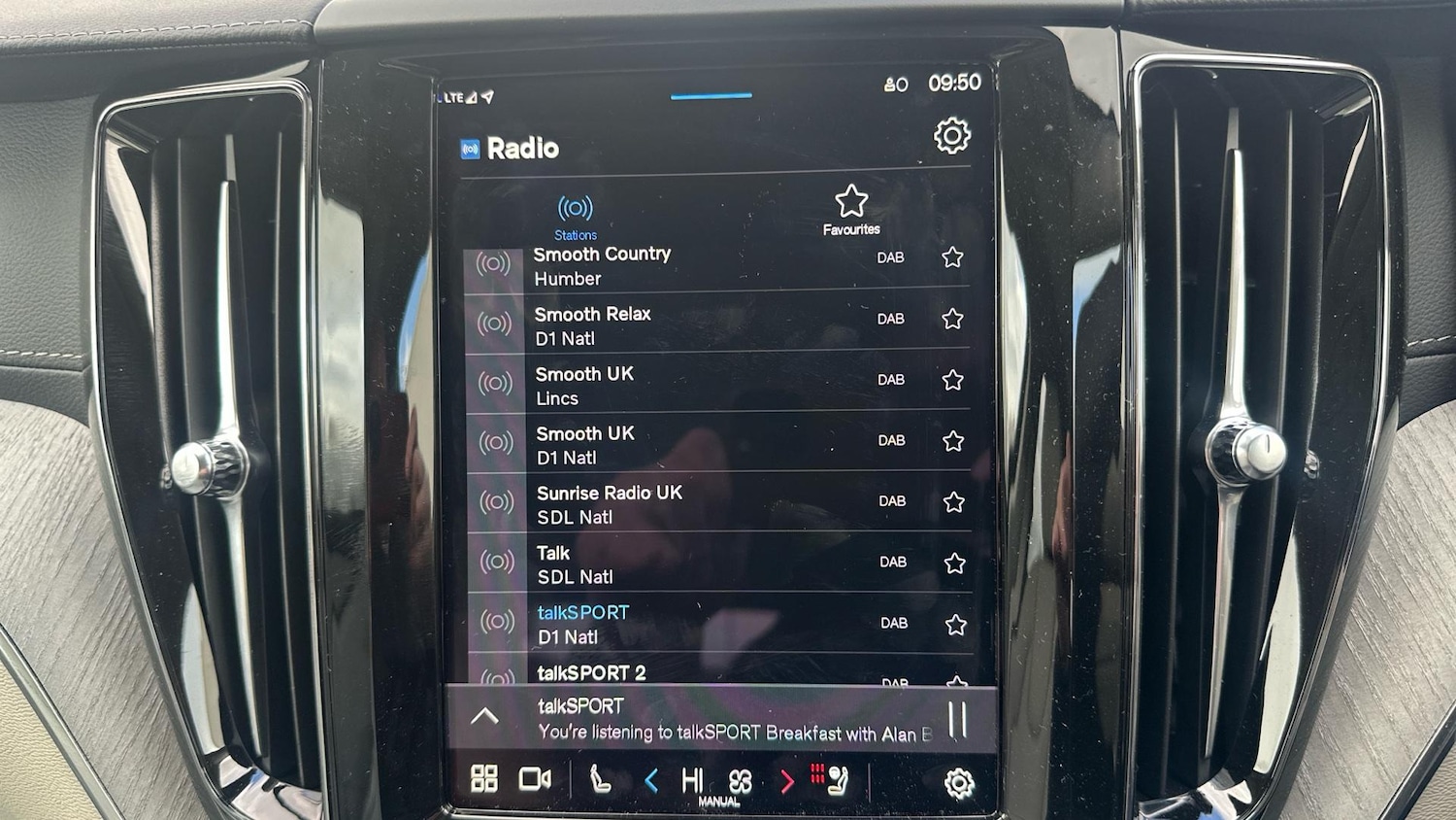 Used Volvo XC60 2024 for sale - 76440822: Photo 27