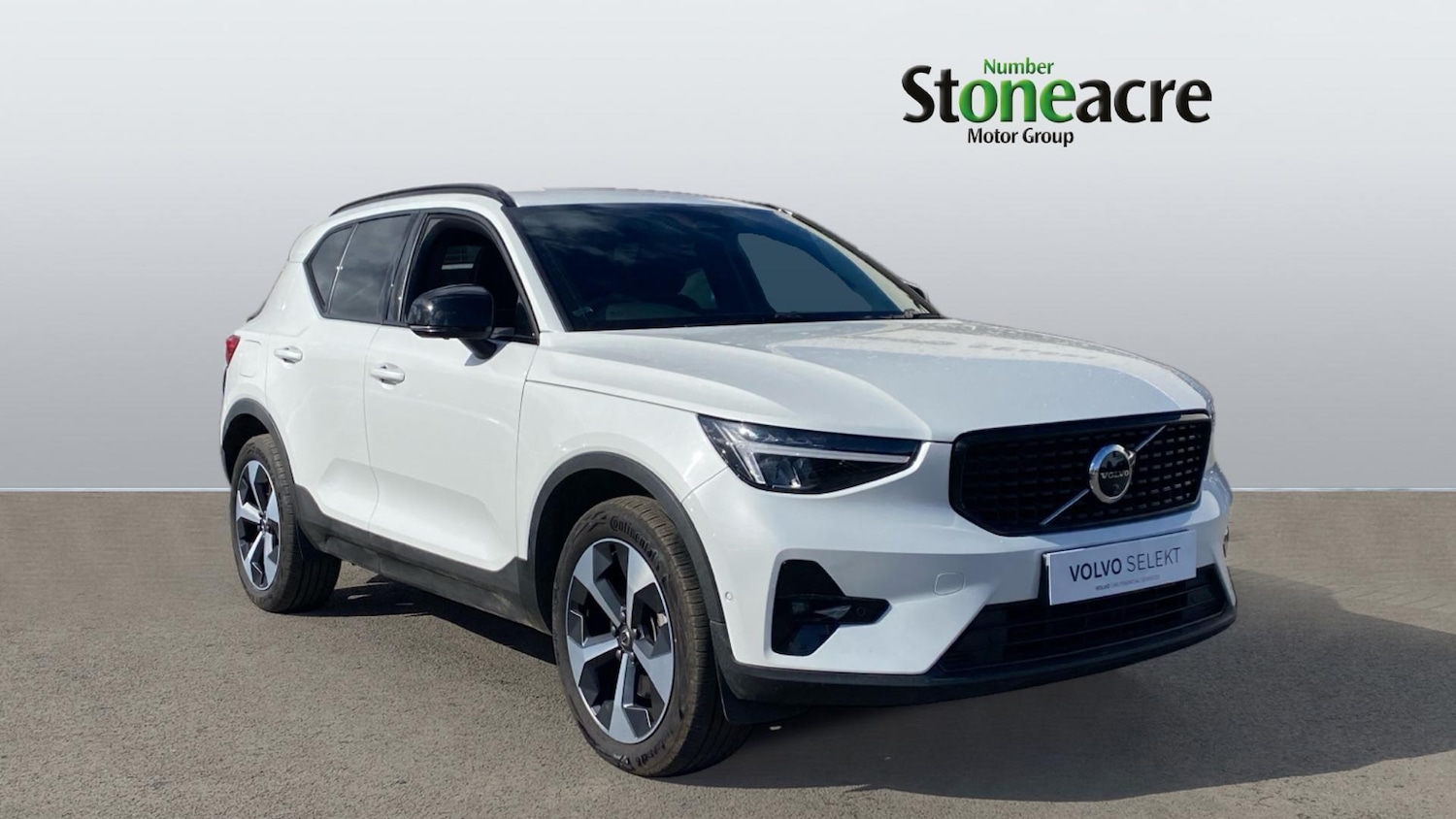 Used Volvo XC40 2024 for sale - 76886849: Photo 1