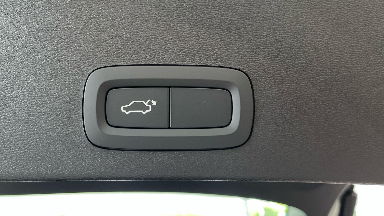 Used Volvo XC40 2025 for sale - 77101777: Photo 27