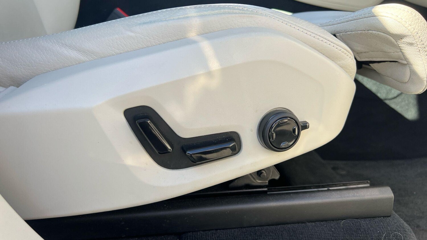 Used Volvo XC90 2026 for sale - 77940654: Photo 17