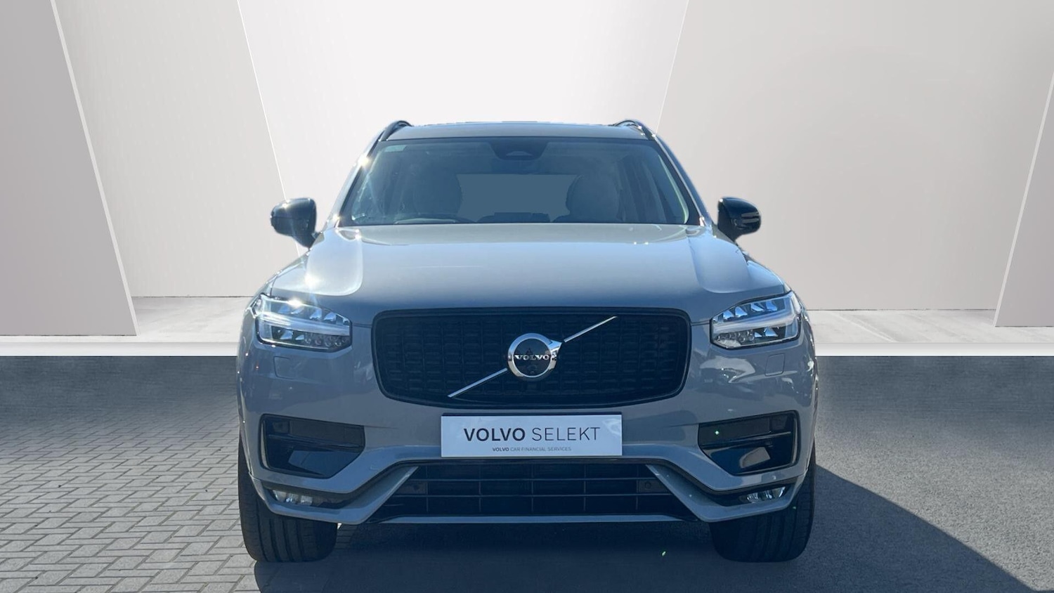 Used Volvo XC90 2026 for sale - 77940654: Photo 2
