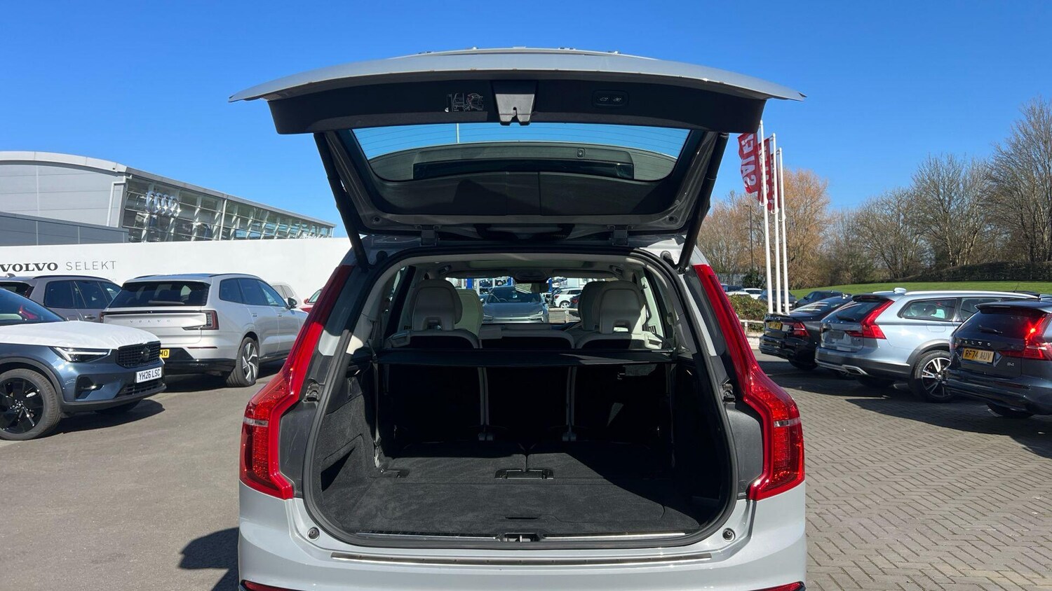 Used Volvo XC90 2026 for sale - 77940654: Photo 30