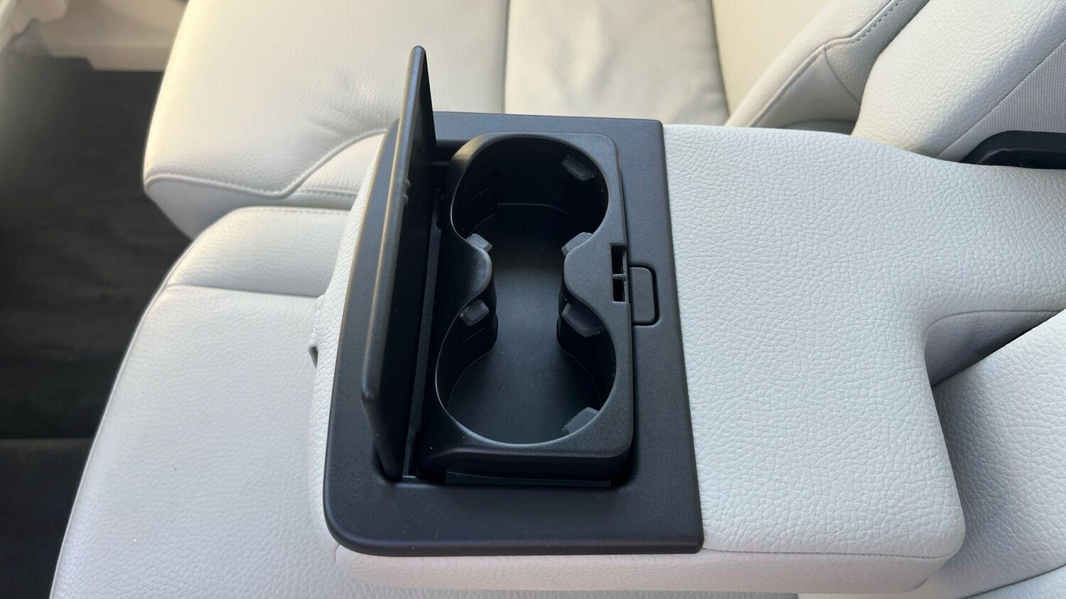 Used Volvo XC90 2026 for sale - 77940654: Photo 36