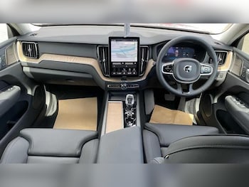 Used Volvo XC60 2026 for sale - 78100816: Photo