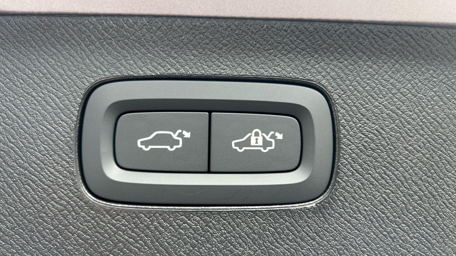 Used Volvo XC90 for sale - 77737766: Photo 16