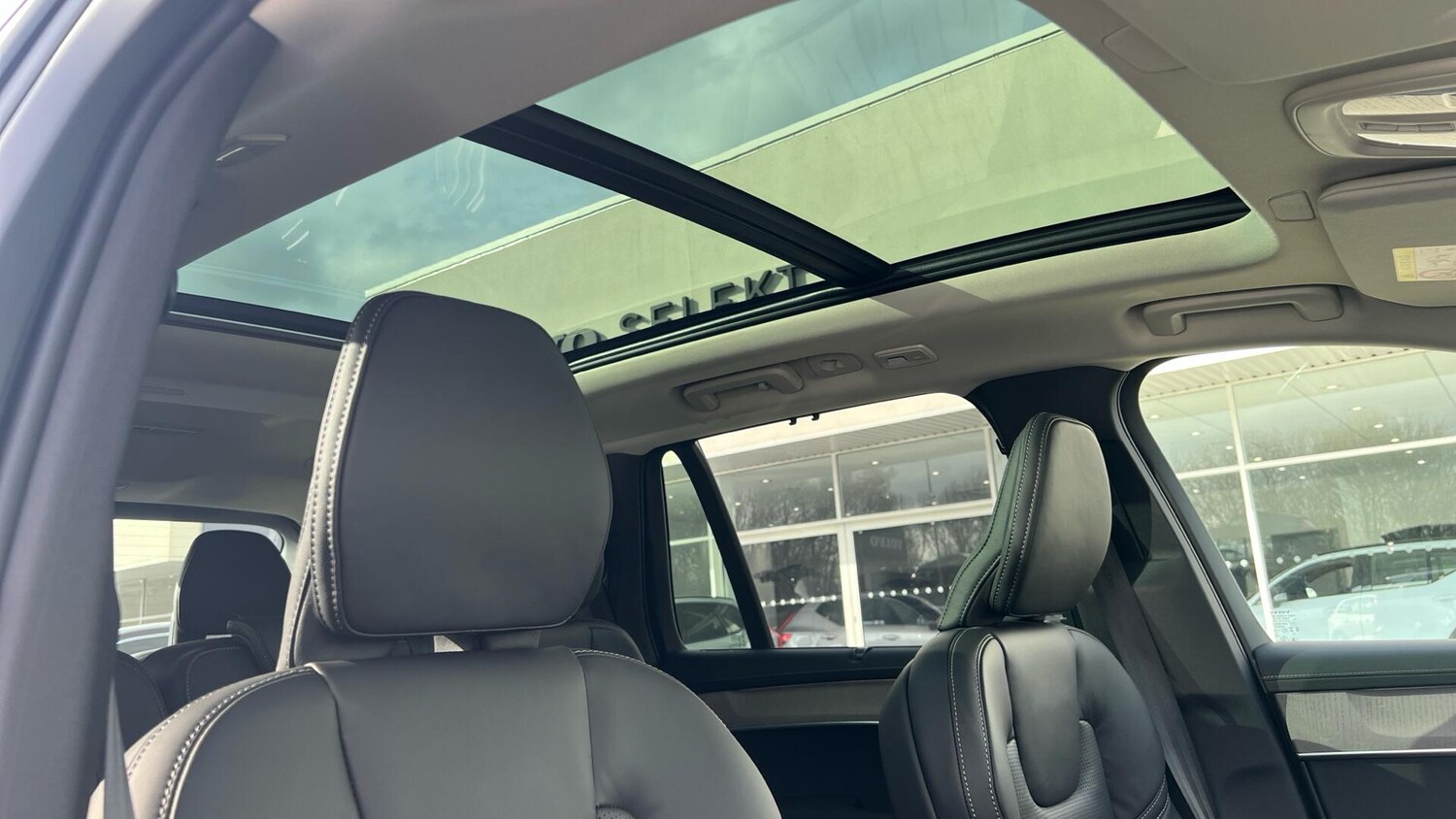 Used Volvo XC90 for sale - 77737766: Photo 73