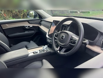 Used Volvo XC90 2024 for sale - 78204903: Photo