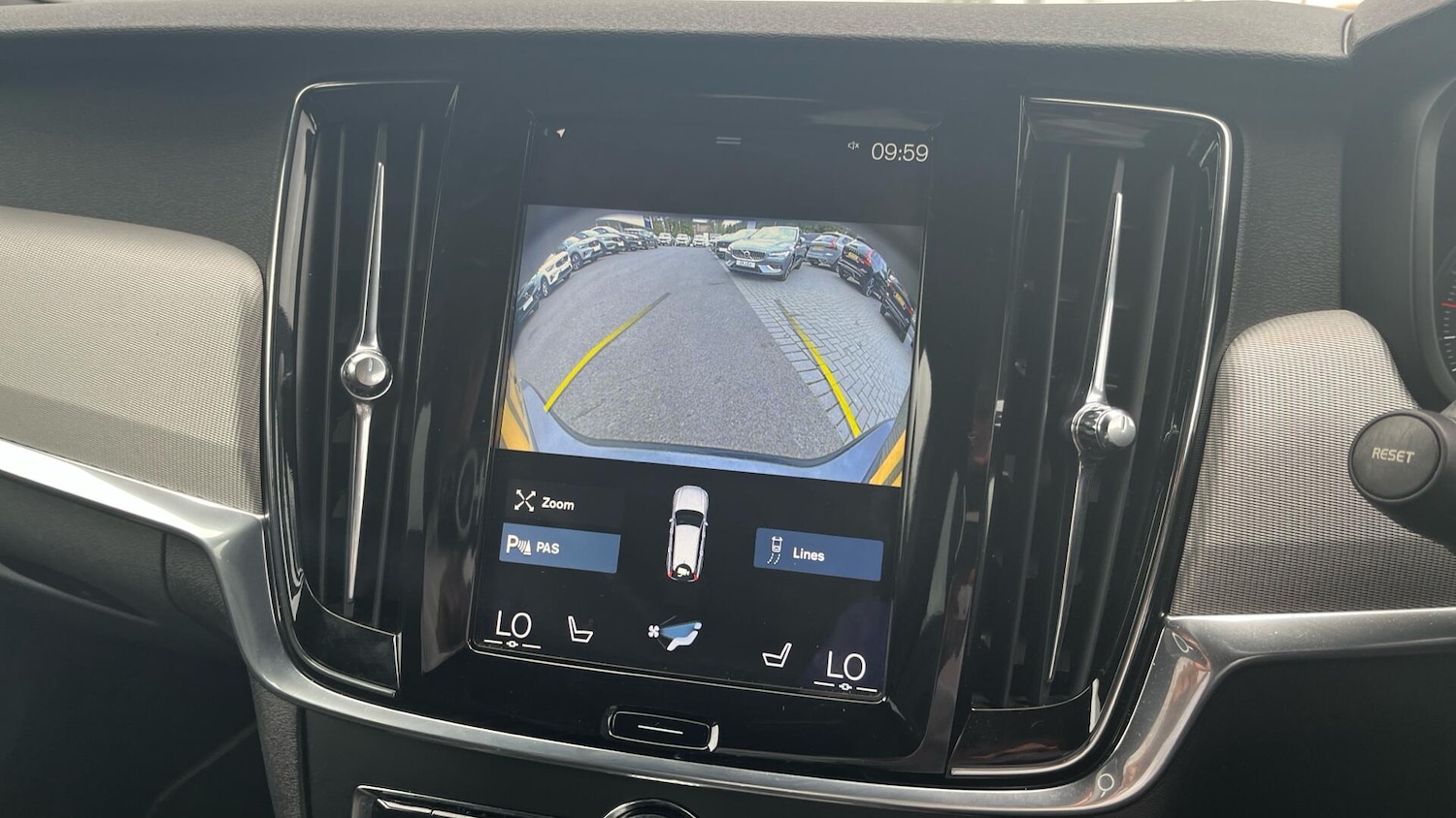 Used Volvo V90 2017 for sale - 76099302: Photo 52