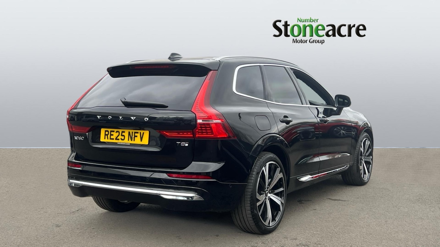 Used Volvo XC60 for sale - 77683876: Photo 2