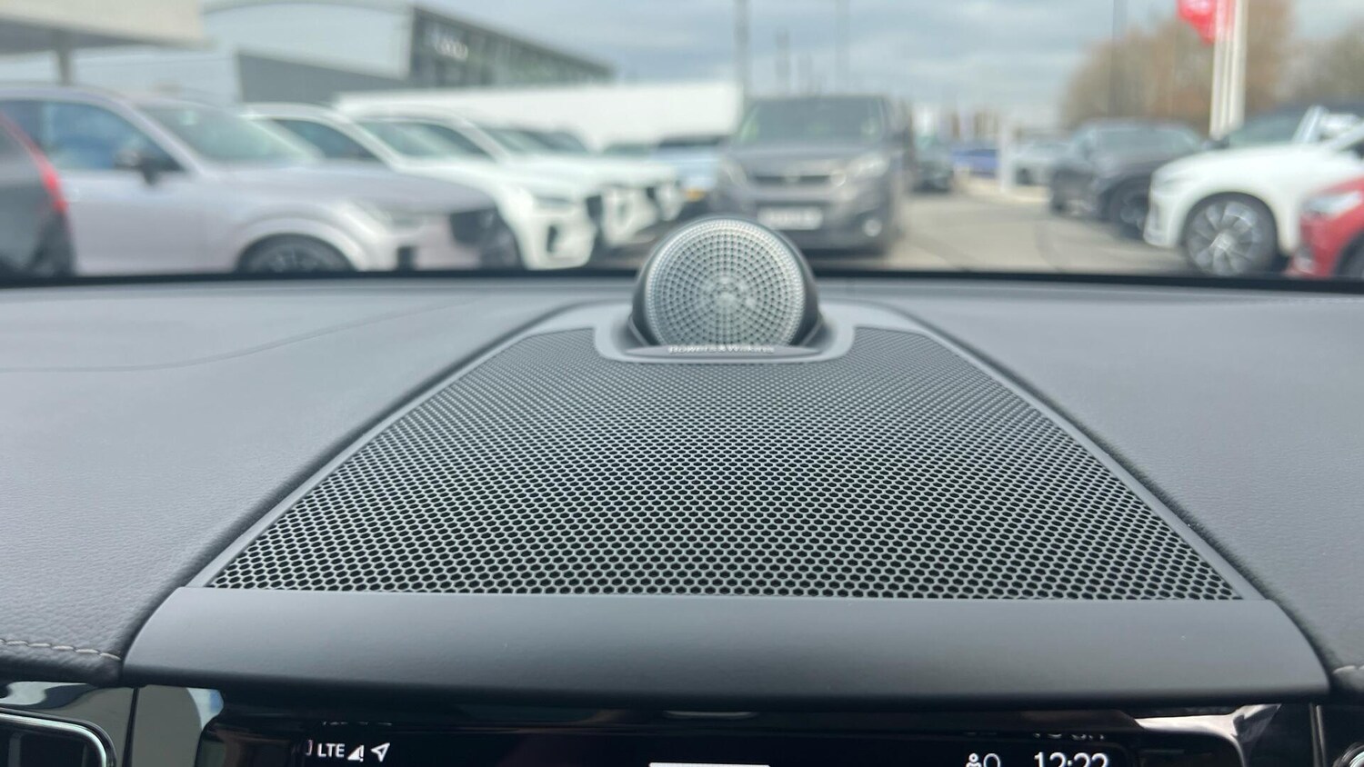 Used Volvo XC60 for sale - 77683876: Photo 24