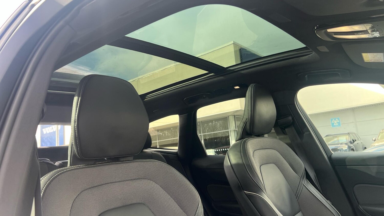 Used Volvo XC60 for sale - 77683876: Photo 30