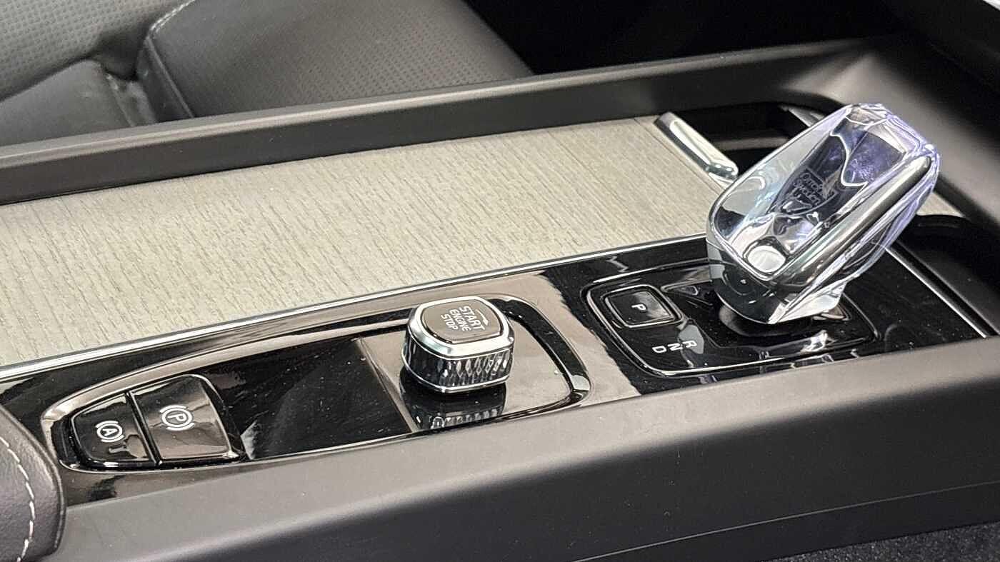 Used Volvo XC60 for sale - 78115319: Photo 32