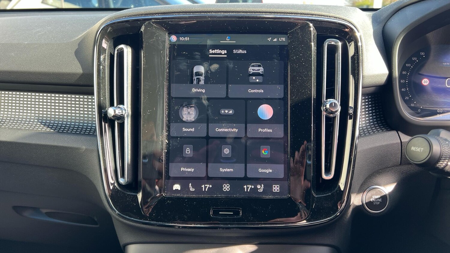 Used Volvo XC40 2025 for sale - 78086599: Photo 16