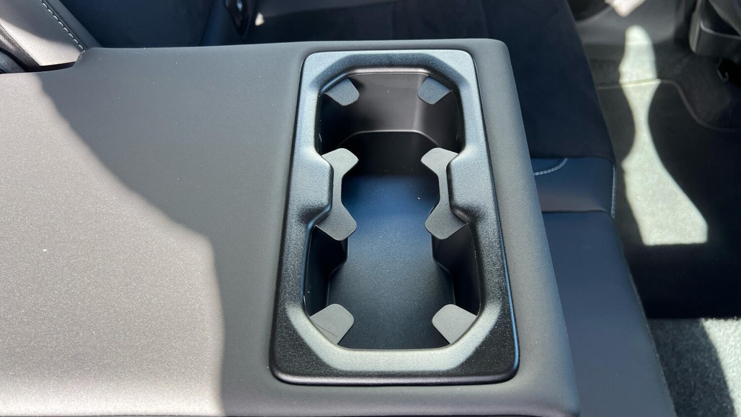 Used Volvo XC40 2025 for sale - 78086599: Photo 31