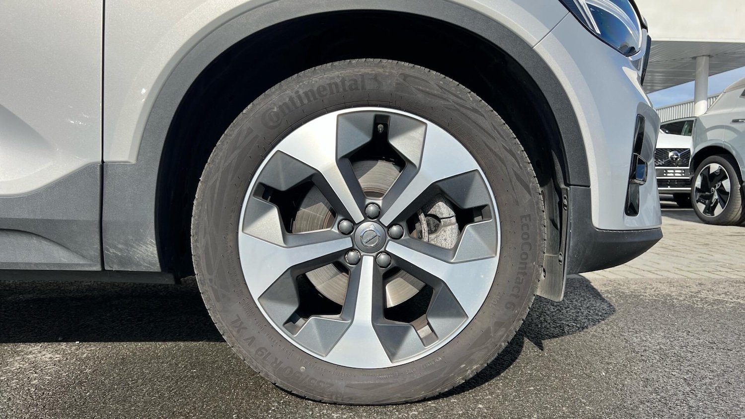 Used Volvo XC40 2025 for sale - 78086599: Photo 9