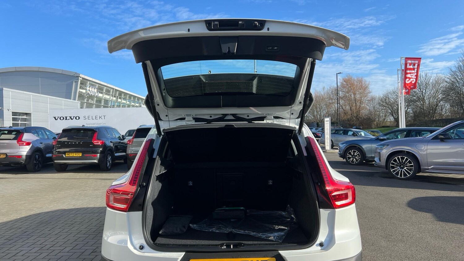 Used Volvo XC40 for sale - 77752820: Photo 13