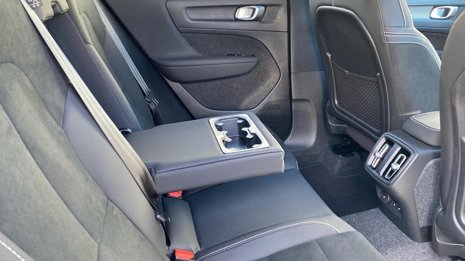 Used Volvo XC40 for sale - 77752820: Photo 82