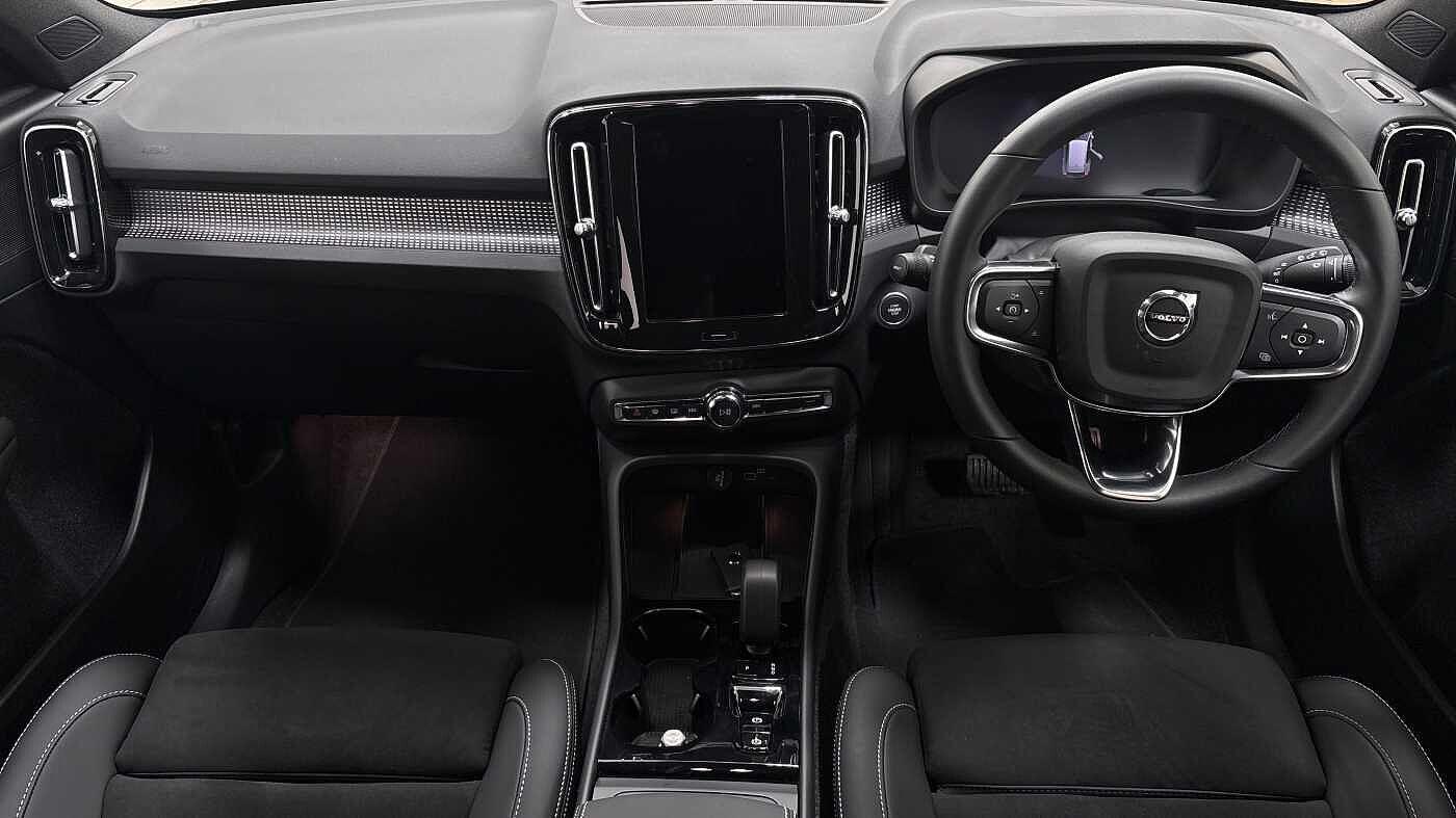 Used Volvo XC40 for sale - 76729076: Photo 10