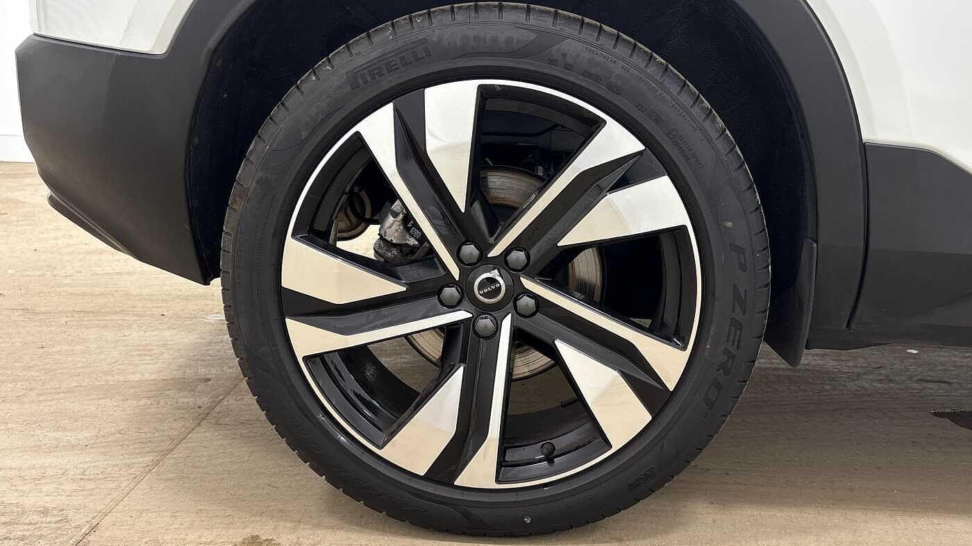 Used Volvo XC40 for sale - 76729076: Photo 16