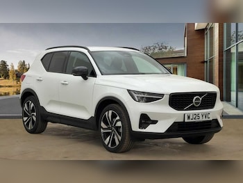 Volvo - XC40