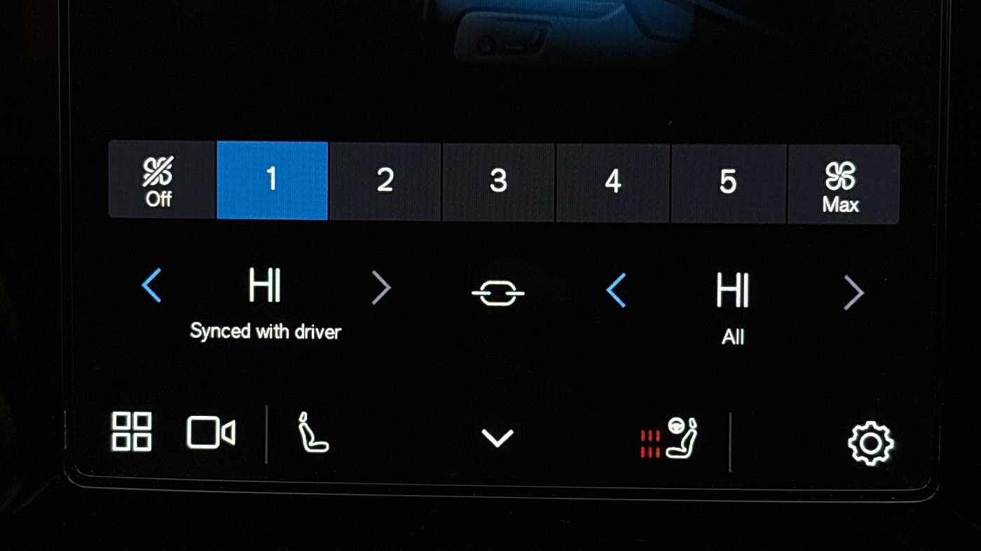 Used Volvo XC40 for sale - 76729076: Photo 39