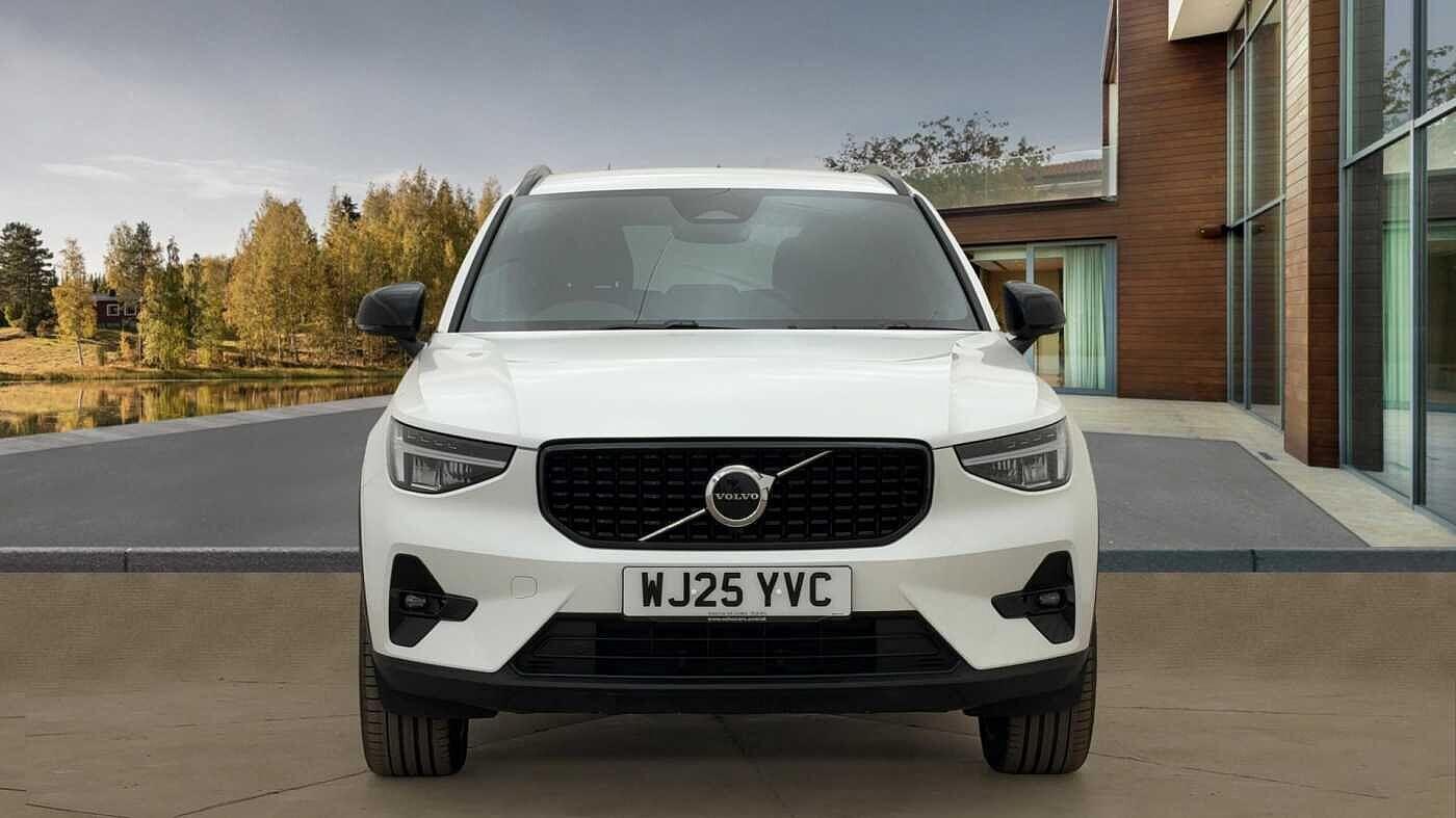 Used Volvo XC40 for sale - 76729076: Photo 8