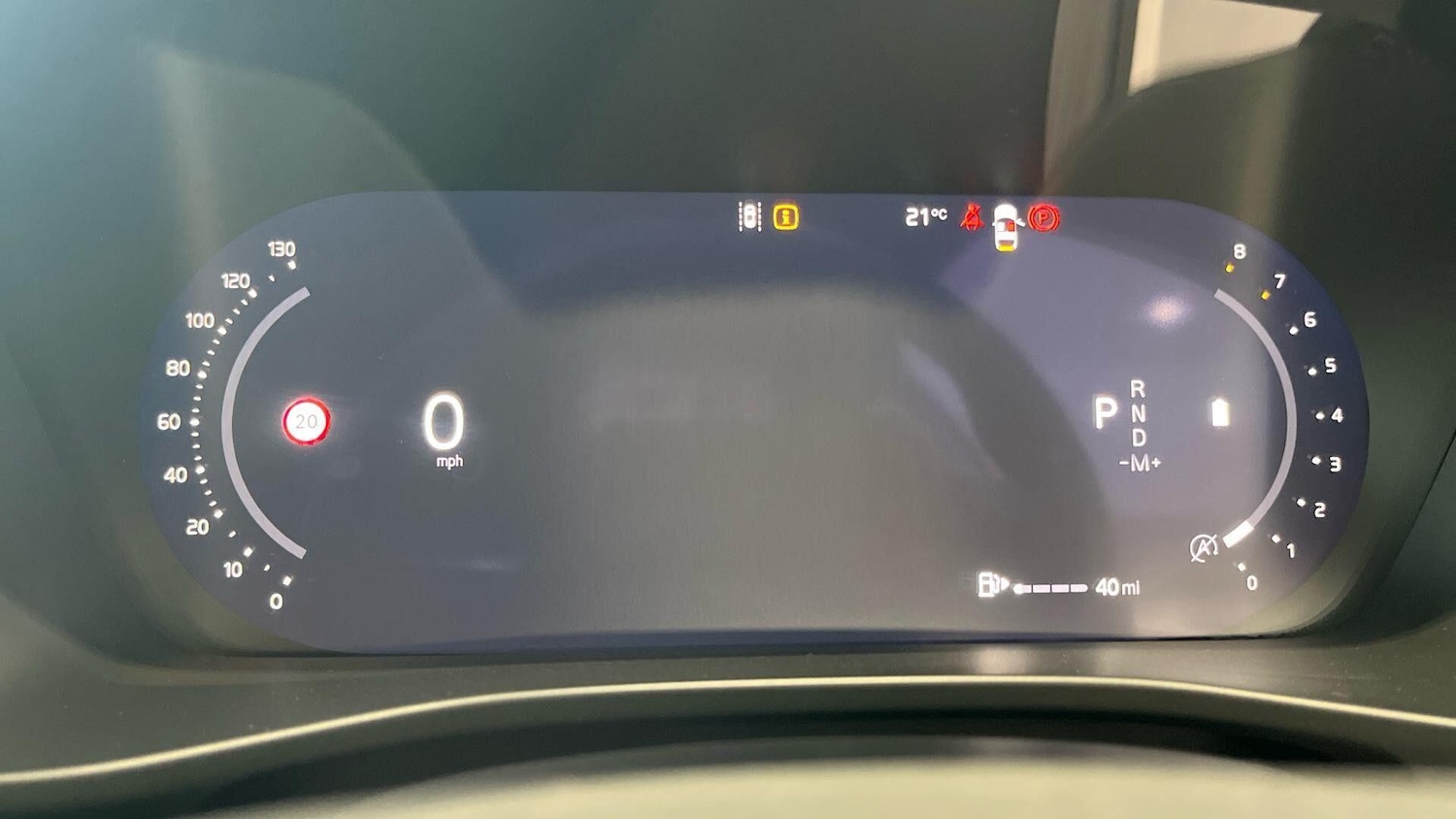 Used Volvo XC40 2025 for sale - 77229829: Photo 11