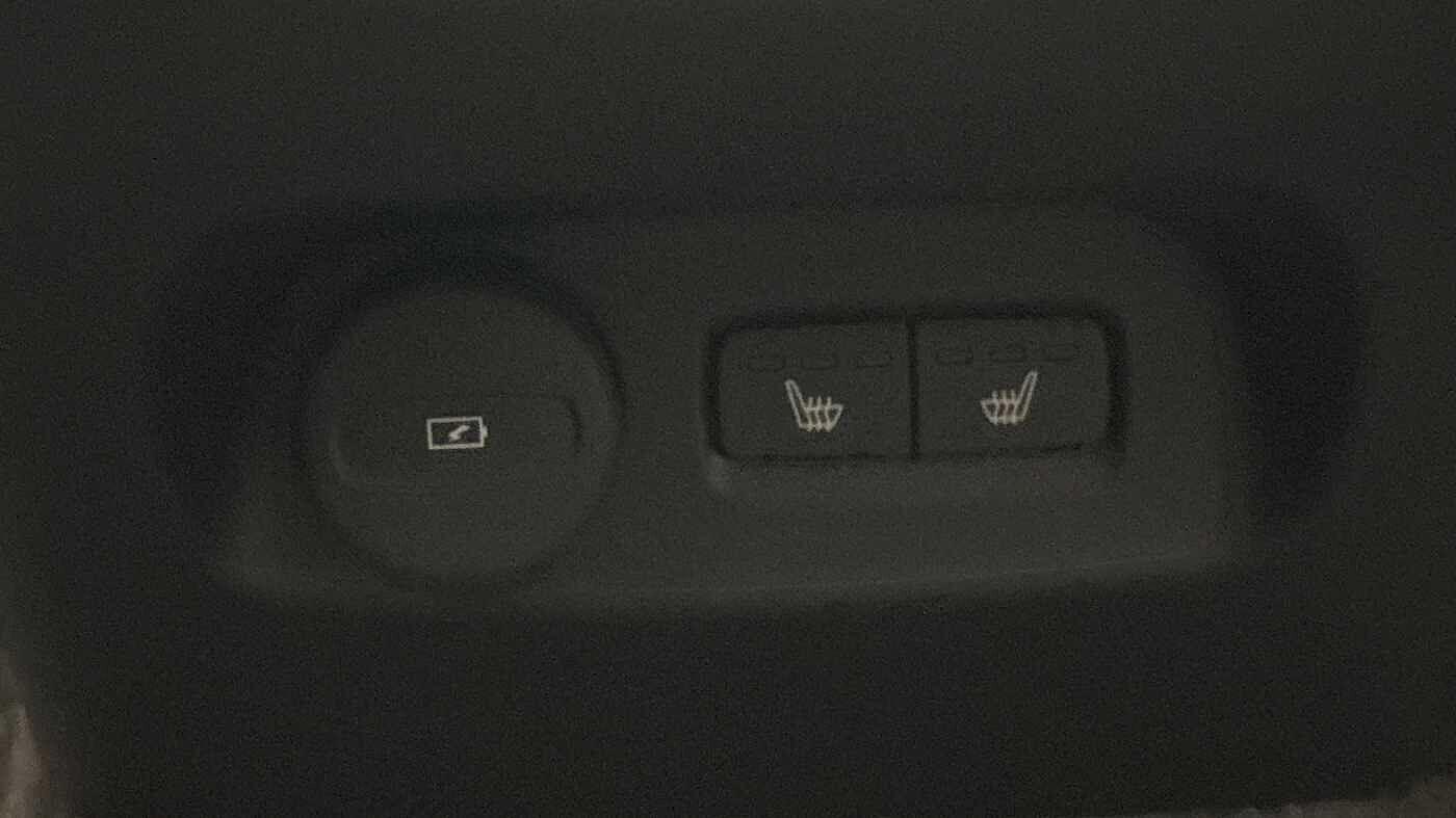 Used Volvo XC40 2025 for sale - 77468476: Photo 17