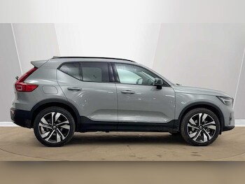 Used Volvo XC40 2025 for sale - 77468476: Photo