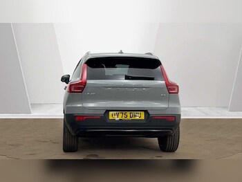 Used Volvo XC40 2025 for sale - 77468476: Photo