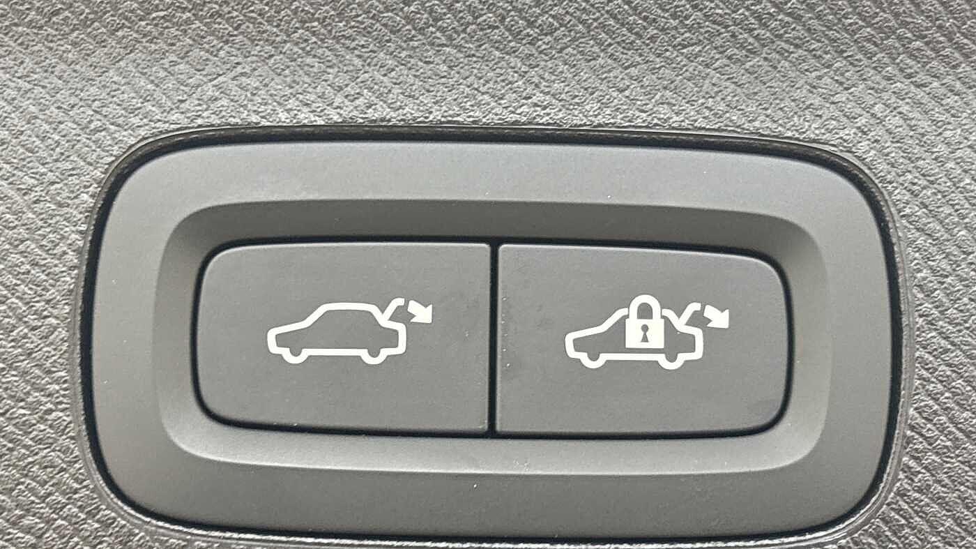 Used Volvo XC90 2025 for sale - 76996163: Photo 19