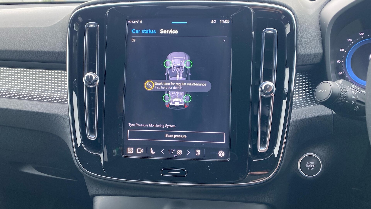 Used Volvo XC40 2024 for sale - 76865130: Photo 14