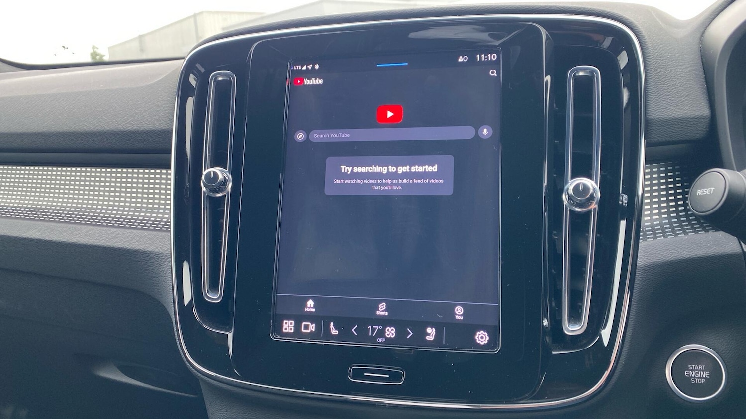 Used Volvo XC40 2024 for sale - 76865130: Photo 39