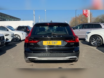 Used Volvo V90 Cross Country 2018 for sale - 77753253: Photo