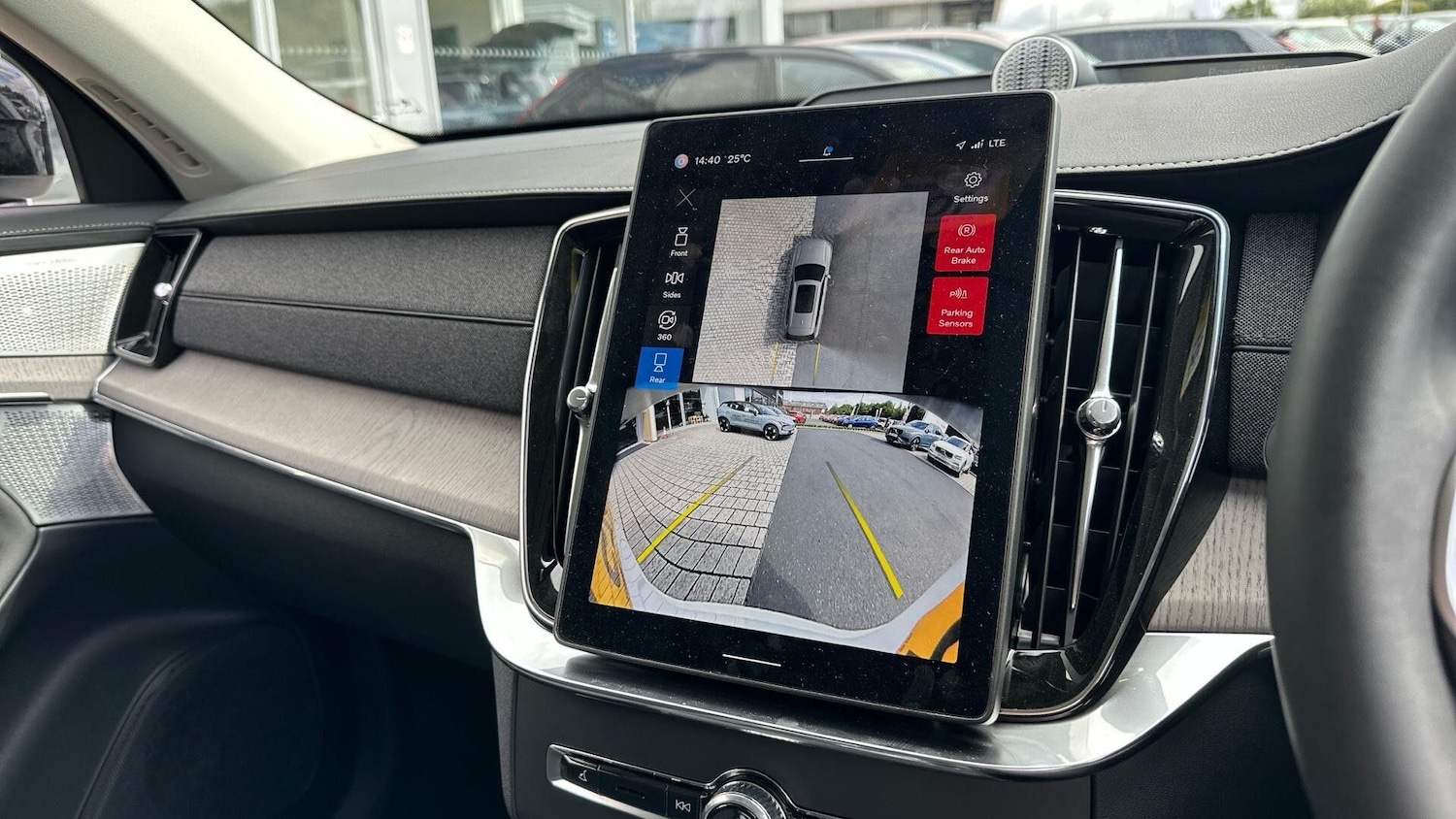 Used Volvo XC90 for sale - 76476426: Photo 17