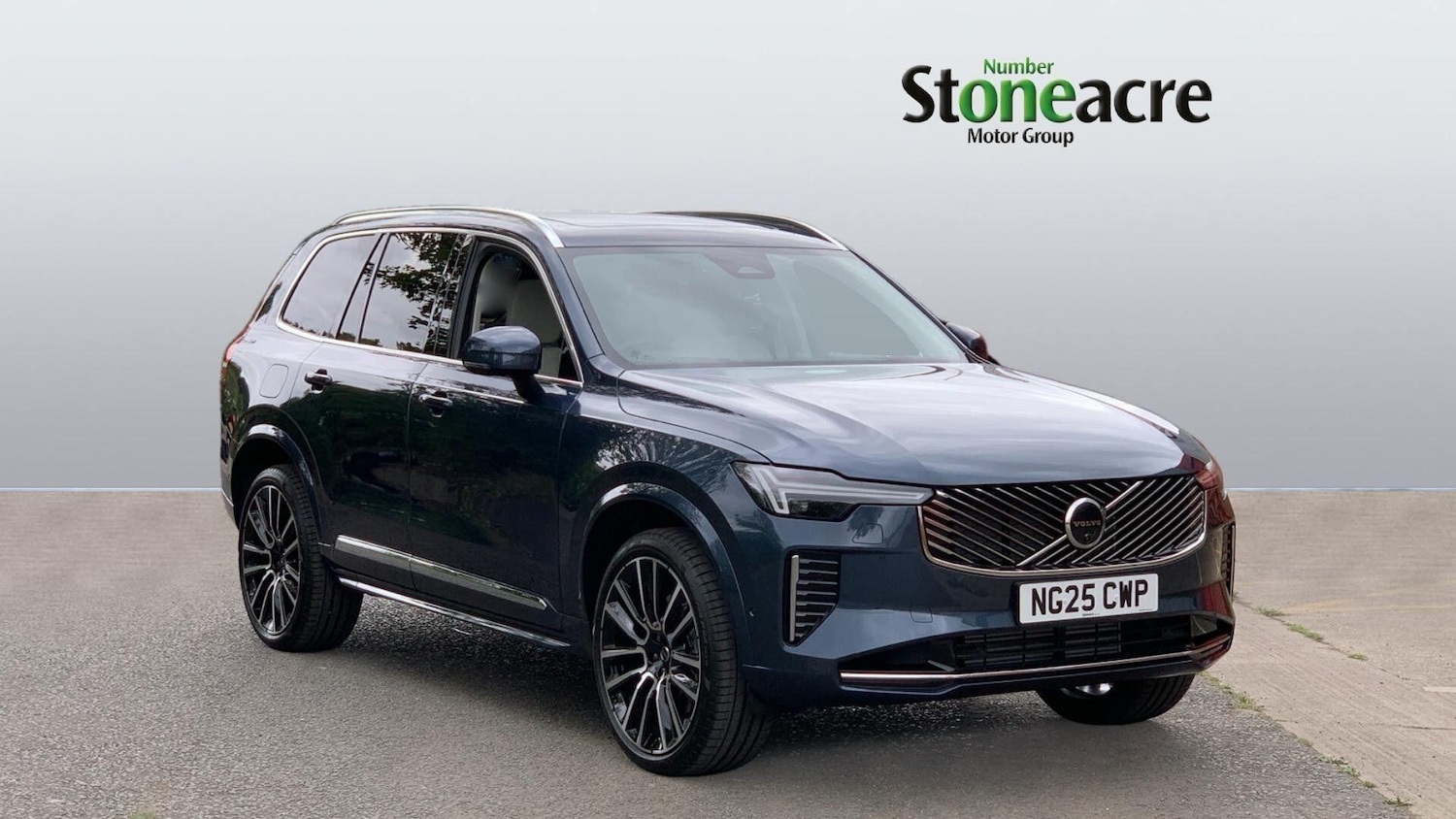 Used Volvo XC90 for sale - 76476426: Photo 2