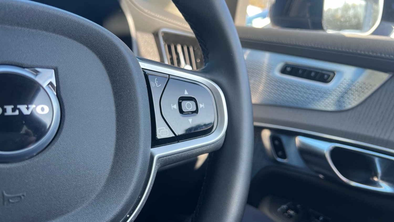 Used Volvo XC90 2025 for sale - 77993317: Photo 21