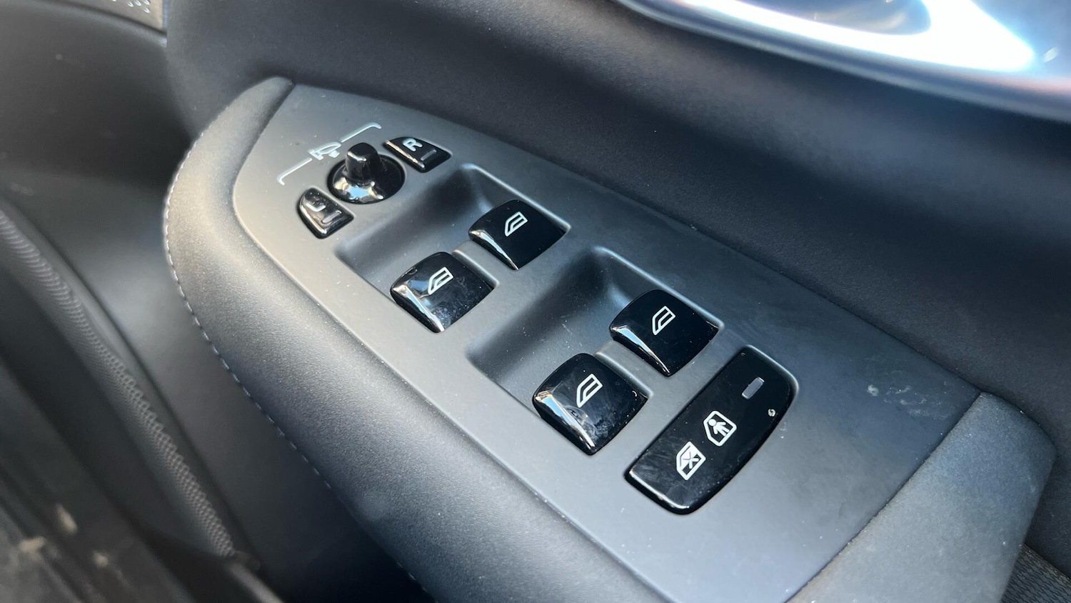 Used Volvo XC90 2025 for sale - 77993317: Photo 23