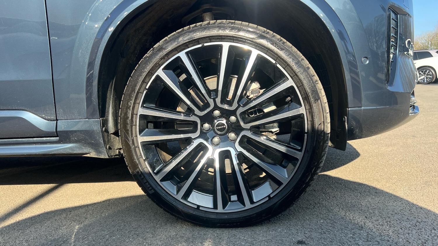 Used Volvo XC90 2025 for sale - 77993317: Photo 9