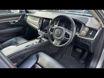 Used Volvo V90 2018 for sale - 74920106: Photo