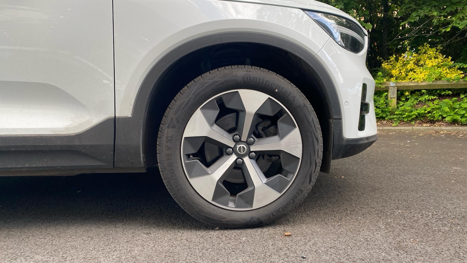 Used Volvo XC40 2024 for sale - 76953280: Photo 10